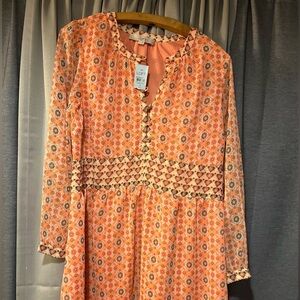 LOFT- NWT- long sleeved light weight dress- never worn